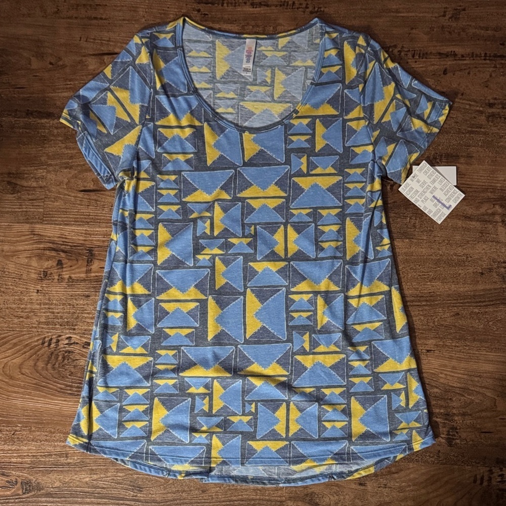 LuLaRoe Blue and Yellow Geometric Short Sleeve Top